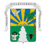 Escudo de villavicencio, colombia, caracterizado por un escudo dividido en secciones con símbolos como una palmera, montañas y un río, flanqueado por un ave voladora y una cabeza de toro.